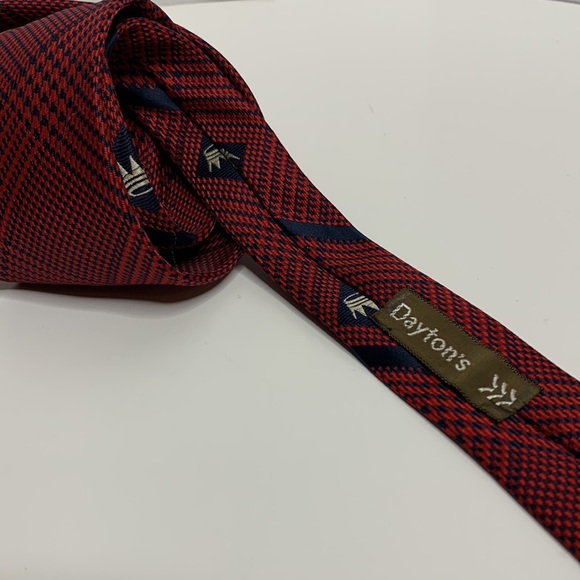 Carter Holmes | Red & Blue King Crown Adorned Necktie Dayton’s Branded Polyester - Picture 6 of 7